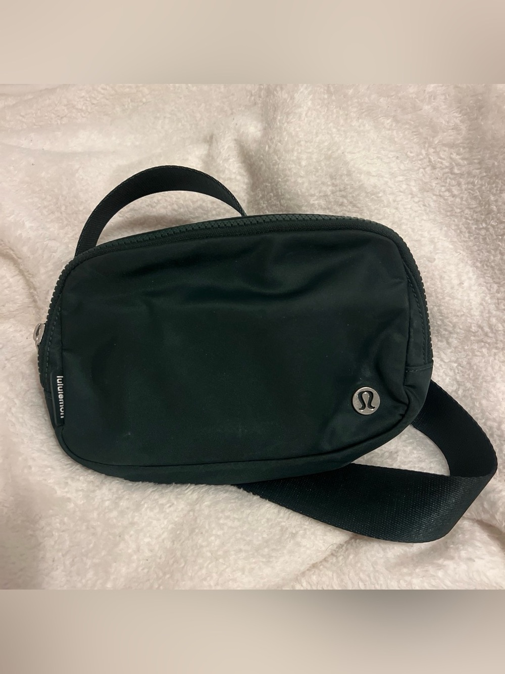 Lululemon belt bag